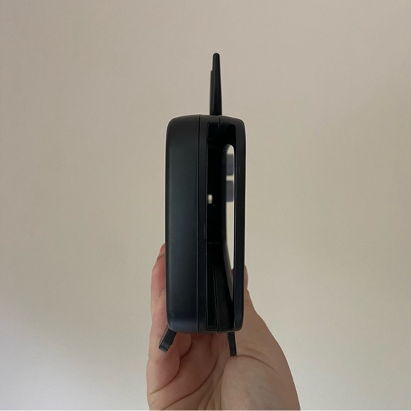 Target Retro TV iPhone Holder - Picture 3 of 6